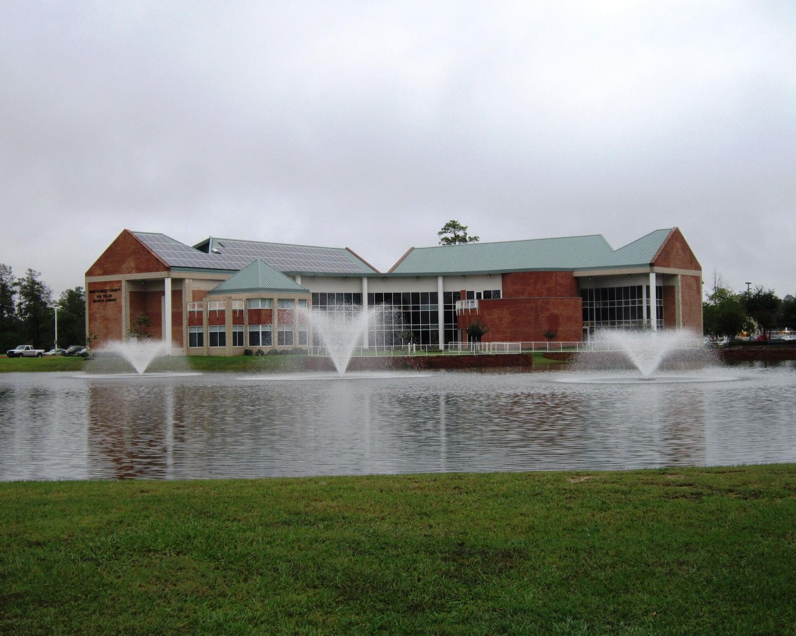 R. B. Tullis Branch Library